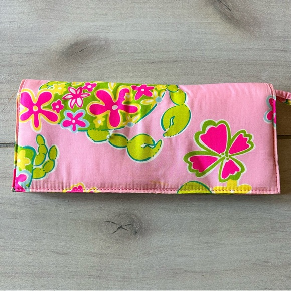 NWT Lilly Pulitzer Pink & Green Floral Clutch Wristlet Purse - Picture 5 of 6